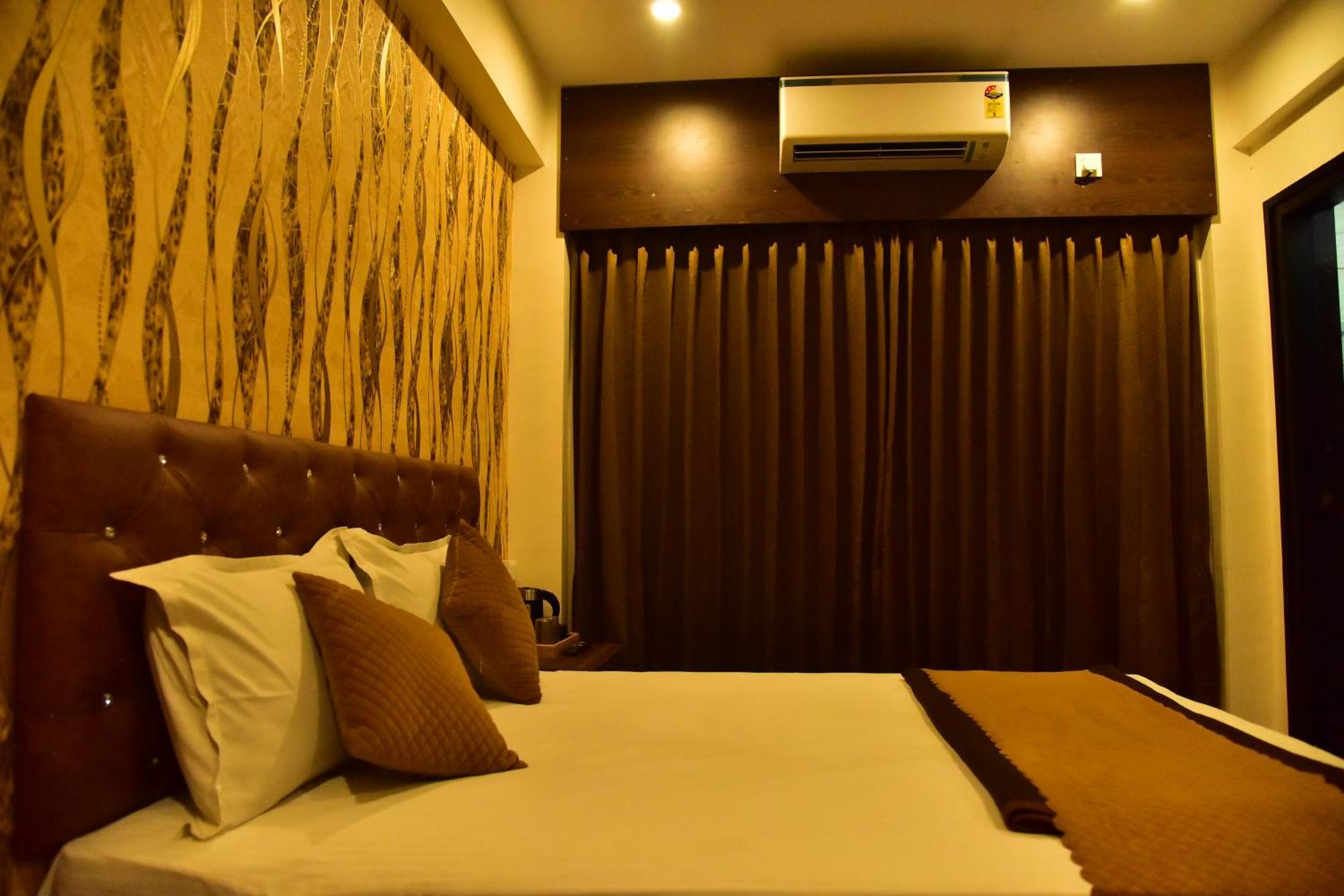 Meadows Inn 迈索尔 外观 照片