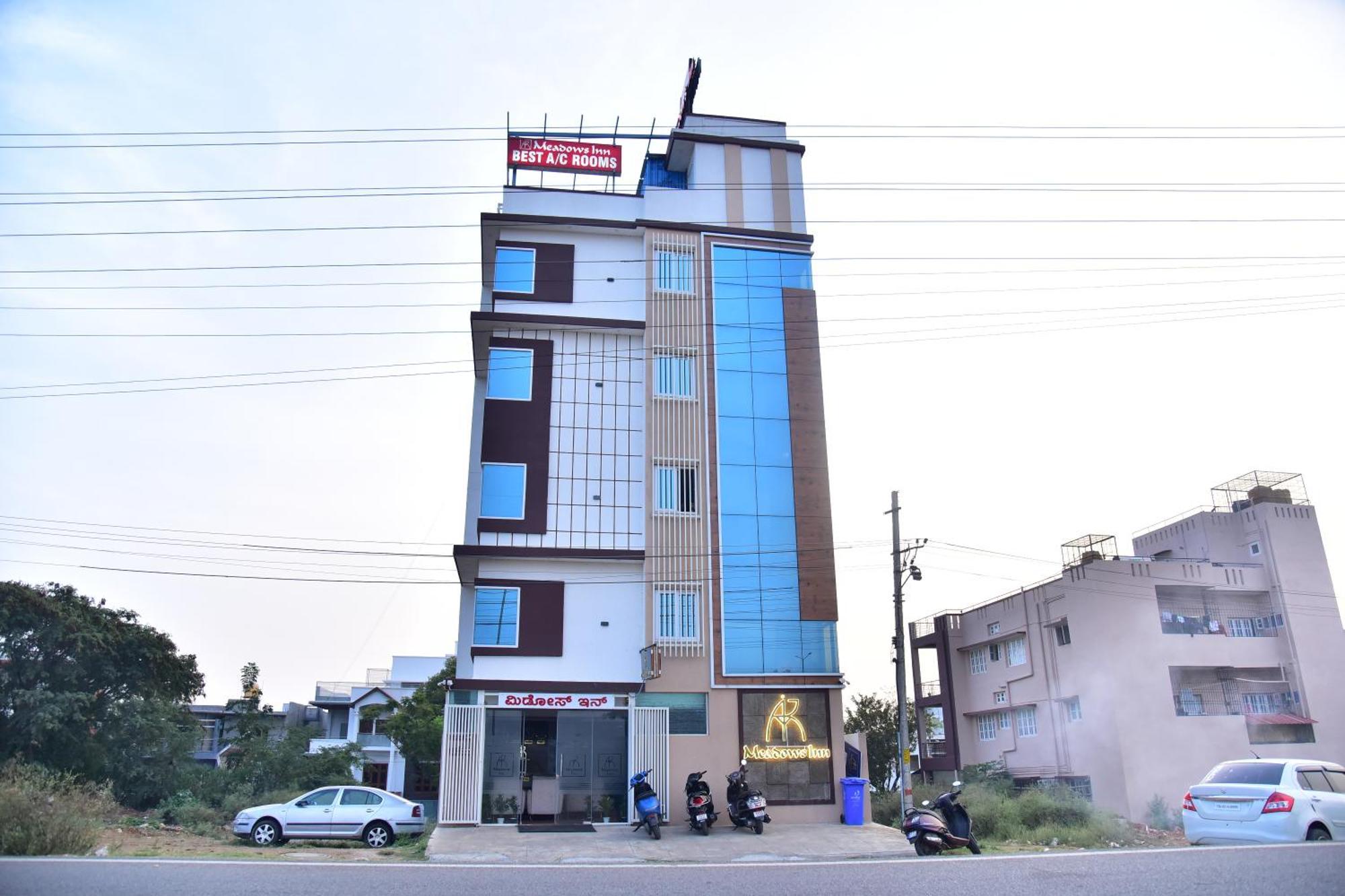 Meadows Inn 迈索尔 外观 照片